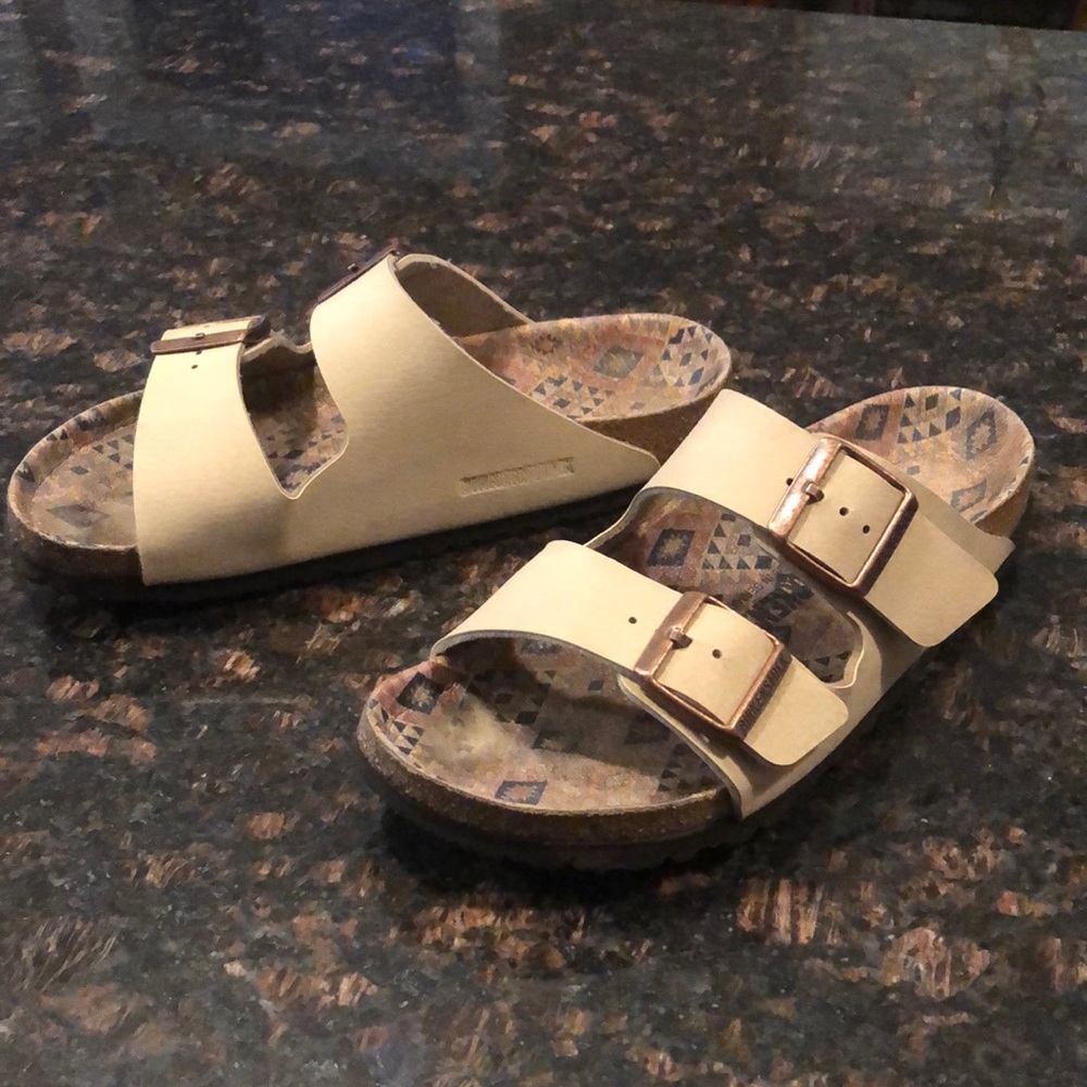 Size 7 Birkenstocks bought spring 2021 new. Good shape lots of life to go!